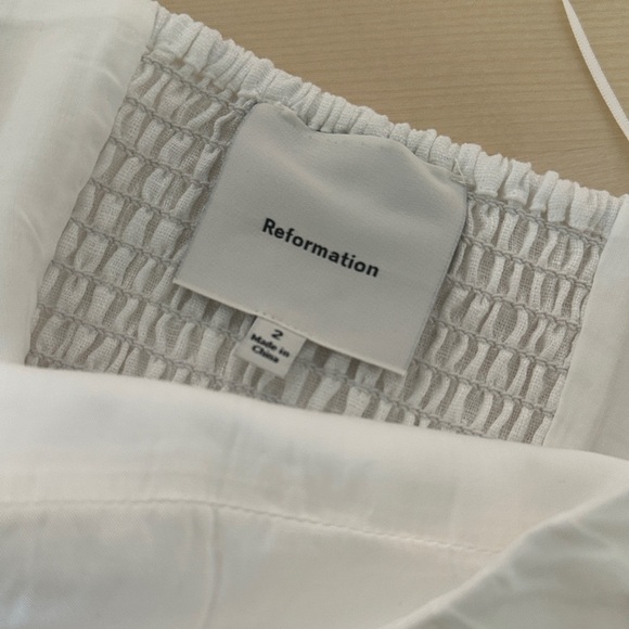 NEW Reformation Emery Linen Top Flower Detail White Ivory | size 2 - Picture 8 of 12